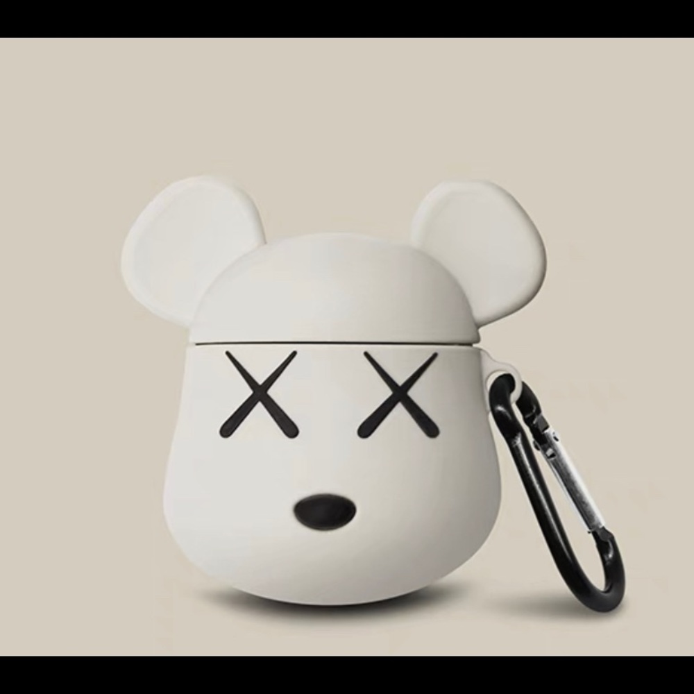 AirPods 1/2 case bear! Soft